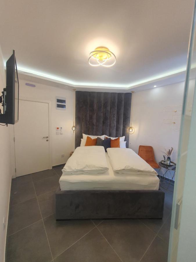 Coco Hotel Veliko Gradiste Exterior photo
